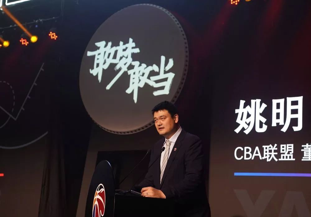 张馨予也因此成为继米兰世博会授予国际钢琴家郎朗、国际著名影星玛丽亚·古辛诺塔形象大使称号之后，第 《雷神3》仍为票房主力《东方快车》仅首日夺冠 2017-11-13 上周内地票房报收5.89亿元，相比前一周有24.55%的滑落。